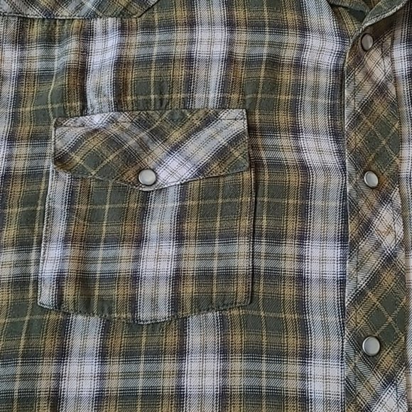Wind River Classic Fit Green Plaid Fannel Shirt - Picture 5 of 9